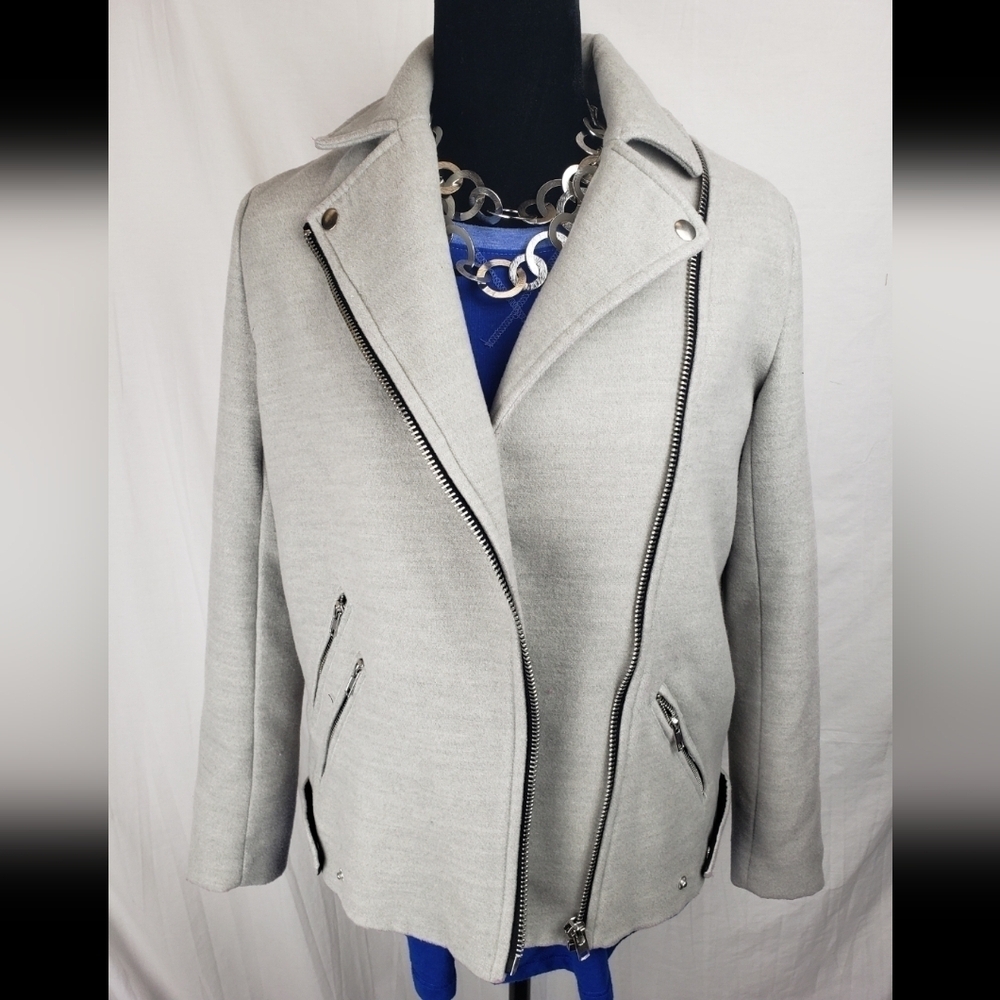 Forever 21 Gray Long Sleeve Asymmetrical Zipper Foldover Collar Sz S